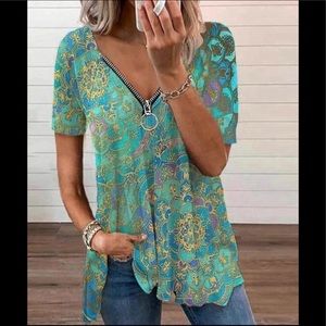 🆕WATERCOLORS BOHEMIAN 1/2 ZIP MOSAIC BLOUSE